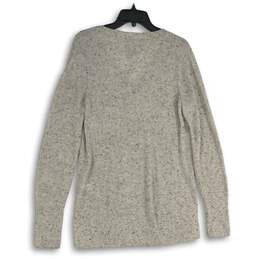 NWT GAP Womens Gray Knitted V-Neck Long Sleeve Pullover Sweater Size M alternative image