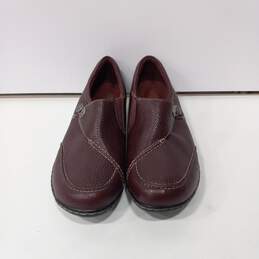 Clarks Women's Ashland Lane Q Burgundy Slip-On shoes Size 6