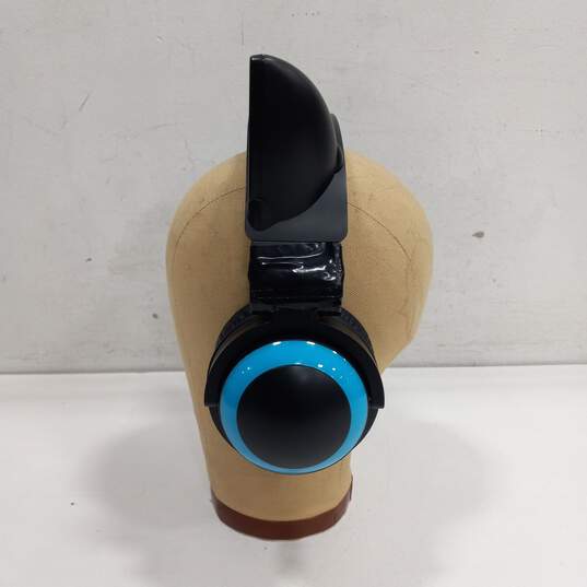 Brookstone Speaker Cat Ear Blue Headphones In Case image number 4
