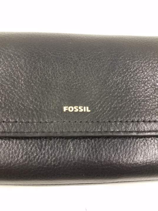 Fossil Black Trifold Snap Wallet image number 2