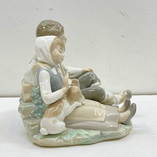 Lladro Porcelain Figurine Friendship Boy, Girl and Puppy Ceramic Art image number 2