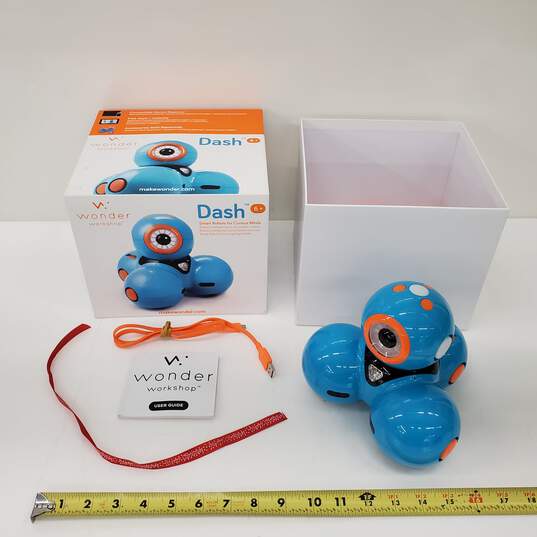 Wonder Workshop Dash Smart Robot  Companion Blue Model DA01 - Parts/Repair Untested image number 1
