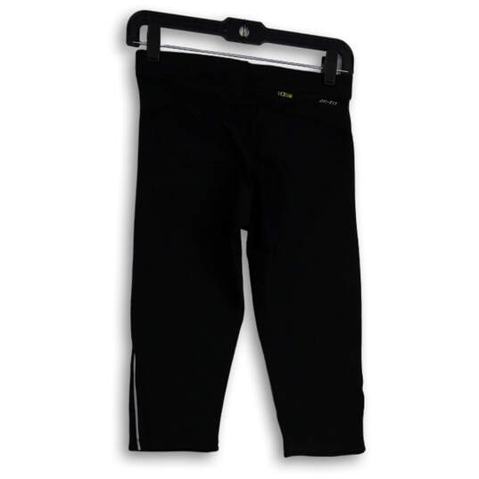 NWT Womens Black Dri-Fit Elastic Waist Activewear Capri Leggings Size S image number 2