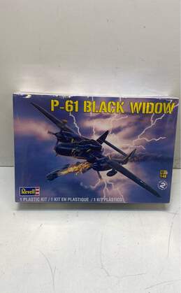 Revell Plastic P-61 Black Widow Model Airplane Kit 1:48 Scale