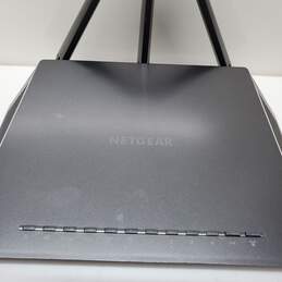 Netgear Nighthawk AC1750 Smart WiFi Router Model R6700 alternative image