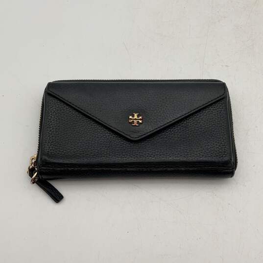 Tory Burch Womens Black Gold Card Organizer Inner Zipper Pocket Wristlet Wallet image number 1