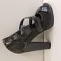 Betseyville Olivet Grey Heels Size 8.5 image number 1
