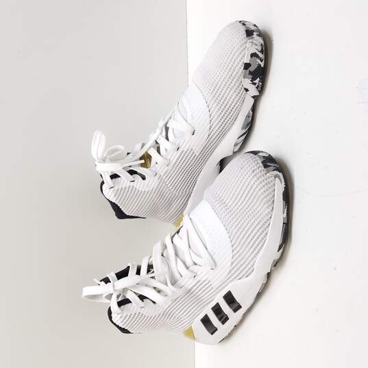 Adidas Men's Pro Bounce 2019 Basketball Shoe Size 7.5 image number 3