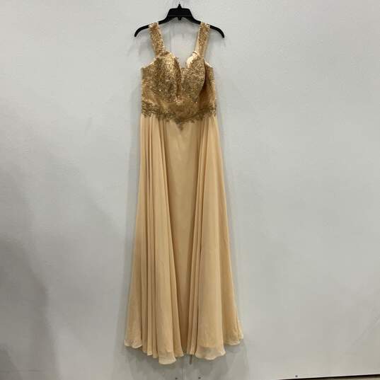 NWT Lets Womens Beige Gold Lace Sleeveless Back Zip Prom Maxi Dress Size 2XL image number 1