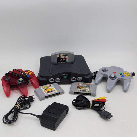 Nintendo 64 w/ 3 Games and 2 Controllers image number 1