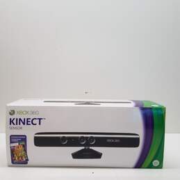 Microsoft XBOX 360 Kinect Sensor W/ Games