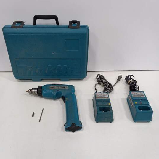 MAKITA Drill In Case w/ 2 Chargers image number 1