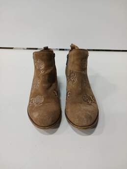 Lucky Brand Embroidered Suede Bootie Women's Size 7.5M alternative image