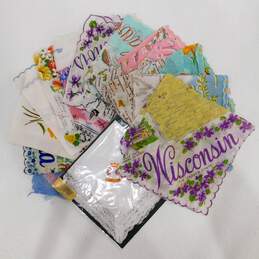 Vintage States Cities Souvenir Handkerchiefs USA Cali Wisco IL Hawaii CO London