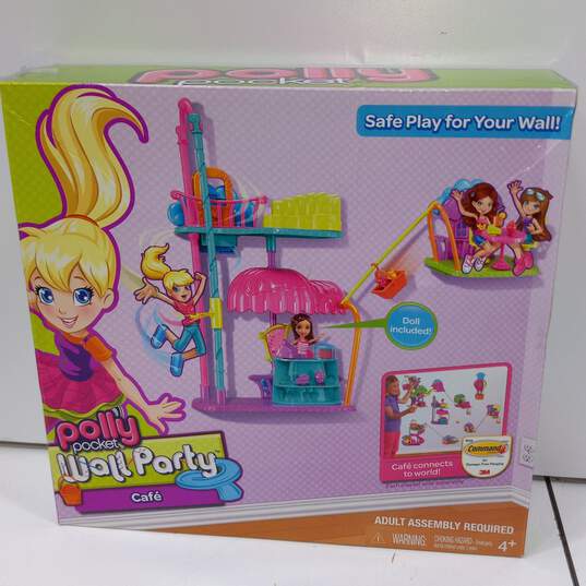 Polly Pocket Wall Party Cafe image number 6