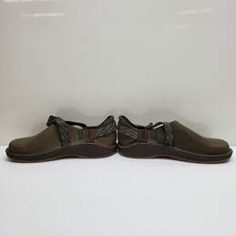 Chaco Ped Shed Brown Leather Slip On Clogs Shoes Vibram Soles Men's Size US 11.5 alternative image