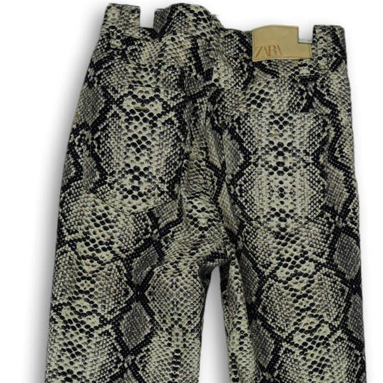 Womens Gray Black Snake Skin Print Flat Front Pockets Ankle Pants Size 2 image number 4