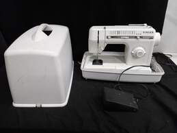 Singer 4832C Electronic Control Sewing Machine W/Pedal, Case alternative image
