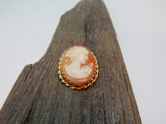 Vintage 14K Gold Carved Cameo Woman Twisted Oval Pendant Brooch 6.3g image number 1