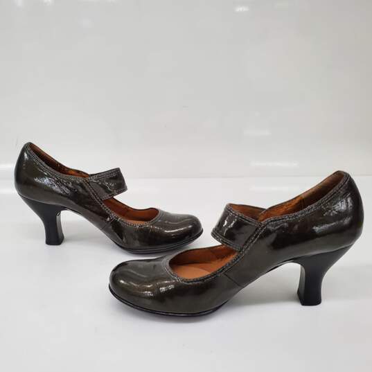 Sofft Women's Mary Jane Pumps Dark Olive Patent Leather US Size 6.5M image number 3