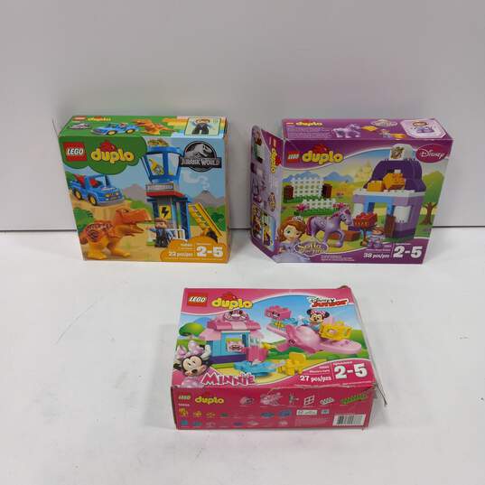 3 Lego Duplo Sets Disney Minnie/Sofia First and Jurassic World image number 5