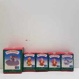 Hallmark Merry Miniatures Figurines Winnie The Pooh Set of 5