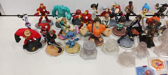 6 Pound Bundle of Assorted Disney Infinity Figures image number 4