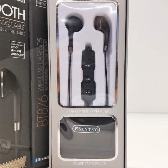 Bundle of 2 Assorted Wireless Earbuds image number 4