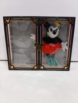 Limited Release Disney Parks Plush Minnie IOB