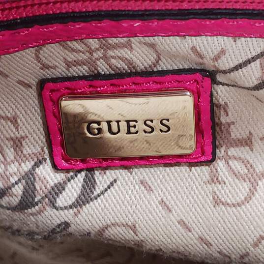 3pc Bundle of Assorted Women's Guess Handbags image number 4