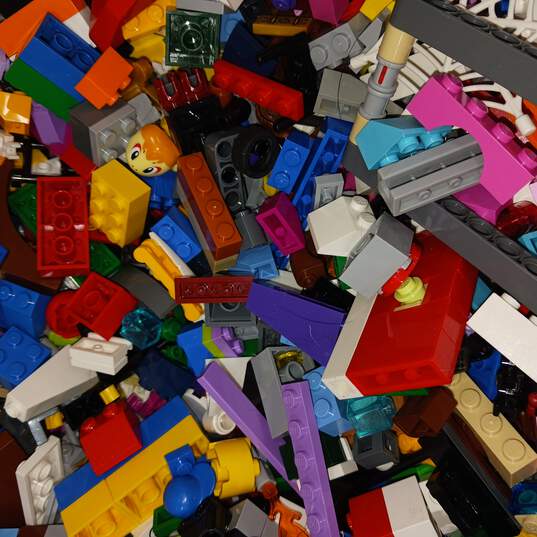 10 lbs. of Assorted Building Blocks Toys image number 4