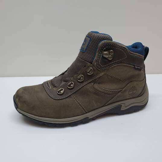 Timberland Women's Mt.Maddsen Mid Waterproof Hiking Boots Sz 7.5 image number 3
