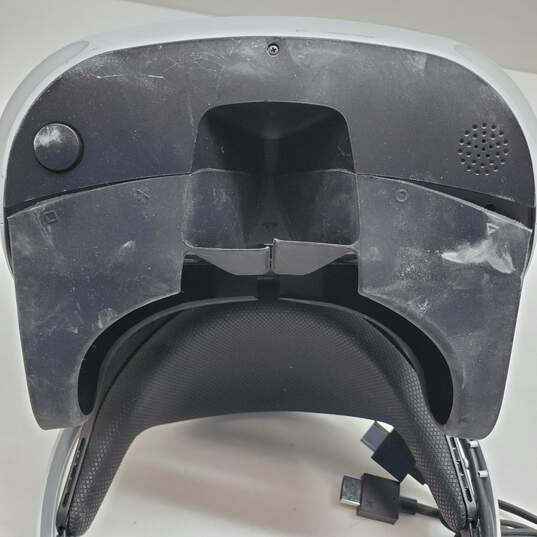 Playstation VR Headset Only image number 5
