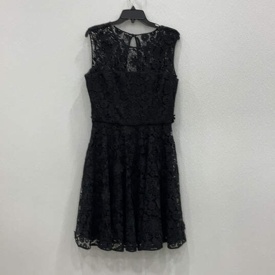 Womens Black Floral Lace Sleeveless Round Neck Mini Dress Size 10 image number 1