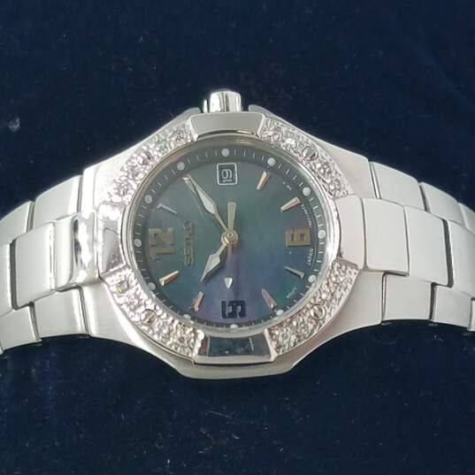 Buy the Seiko 7N82-0BF0 Diamond Abalone And Sapphire Crystal Watch |  GoodwillFinds