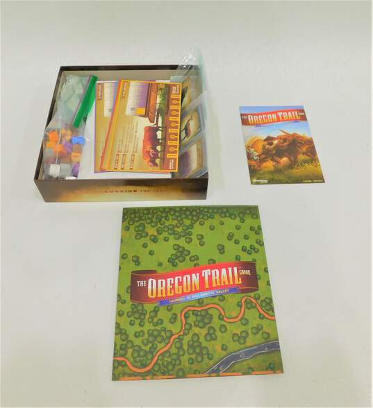 The Oregon Trail Journey To The Willamette Valley Strategy Board Game Pressman image number 2