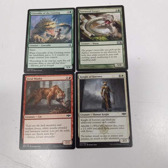 Bundle of Assorted Magic The Gathering Cards image number 3