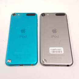 Apple iPod Touch (5th Generation) - Lot of 2 - LOCKED alternative image