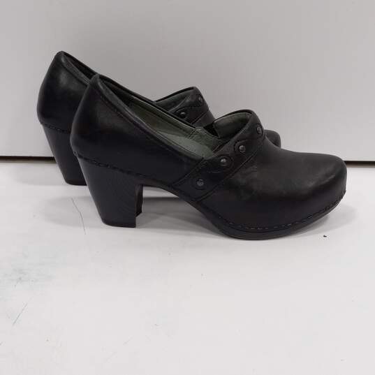 Dansko Women's Black Leather Clogs Size 38 image number 3
