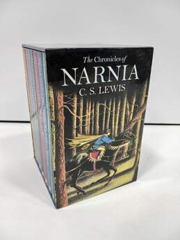 The Chronicles Of Narnia 7 Book Set alternative image