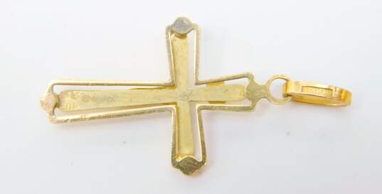 14K Yellow Gold Cross Crucifix Pendant 1.7g image number 4