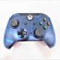Lot of 2 Microsoft Xbox one controllers image number 4