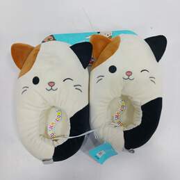 Squishmallow Cat Slippers Size 4/5 NWT