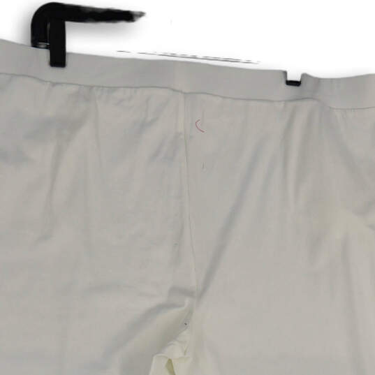 NWT Womens White Flat Front Elastic Waist Capri Pants Size 3 image number 4
