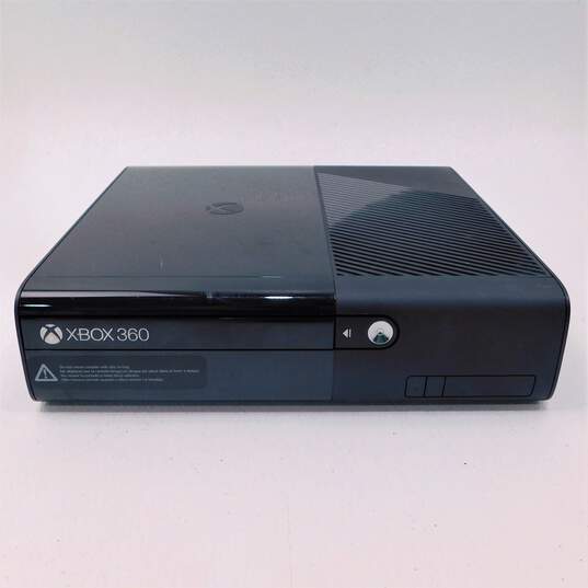 Xbox 360 E Console Parental Coded Tested image number 1