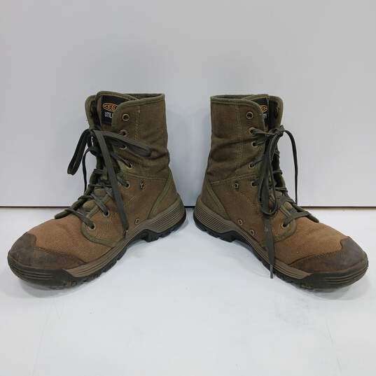 Men's Keen Boots Size 8D image number 2