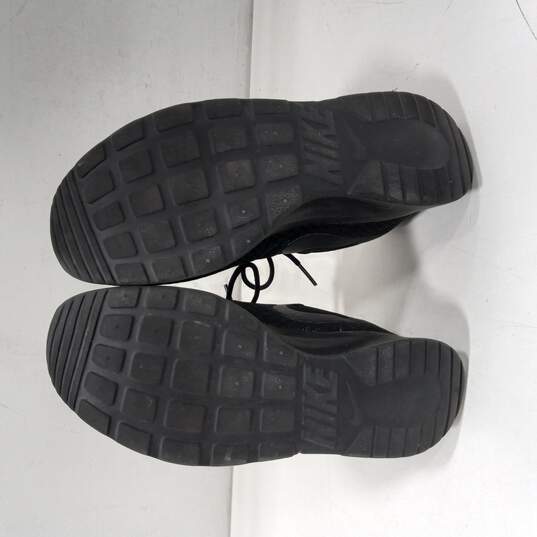 Women's Nike Tanjun Black Sneakers Size 9.5 image number 6