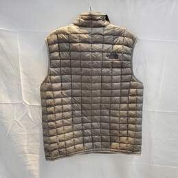 The North Face Full Zip Puffer Vest Jacket Men's Size M alternative image