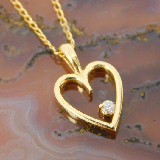 14K Yellow Gold 0.04 CT Round Diamond Heart Pendant Necklace 2.0g image number 1