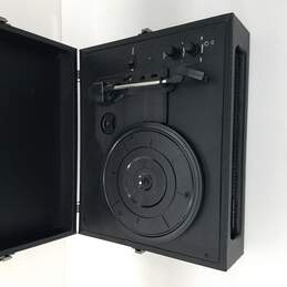 Crosley CR8017A-BK Black Portable Record Player - Untested alternative image